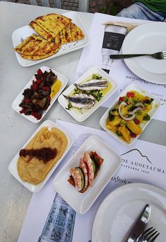 Food in Thessaloniki market