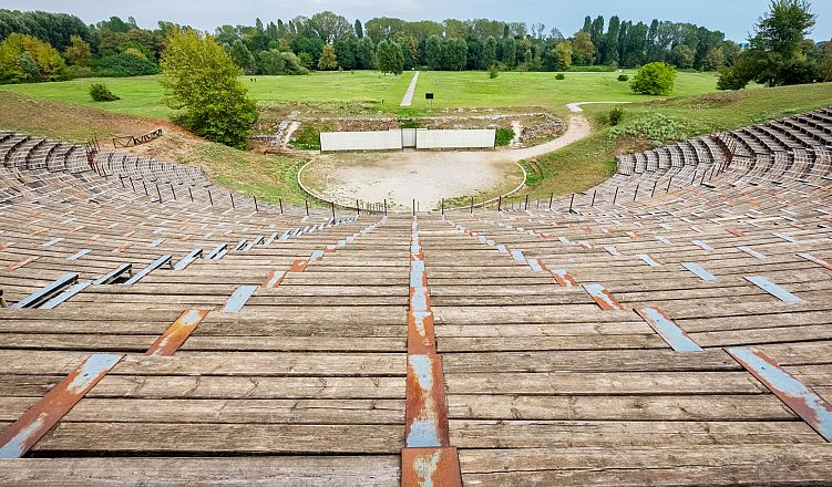 Amphitheater in Dion