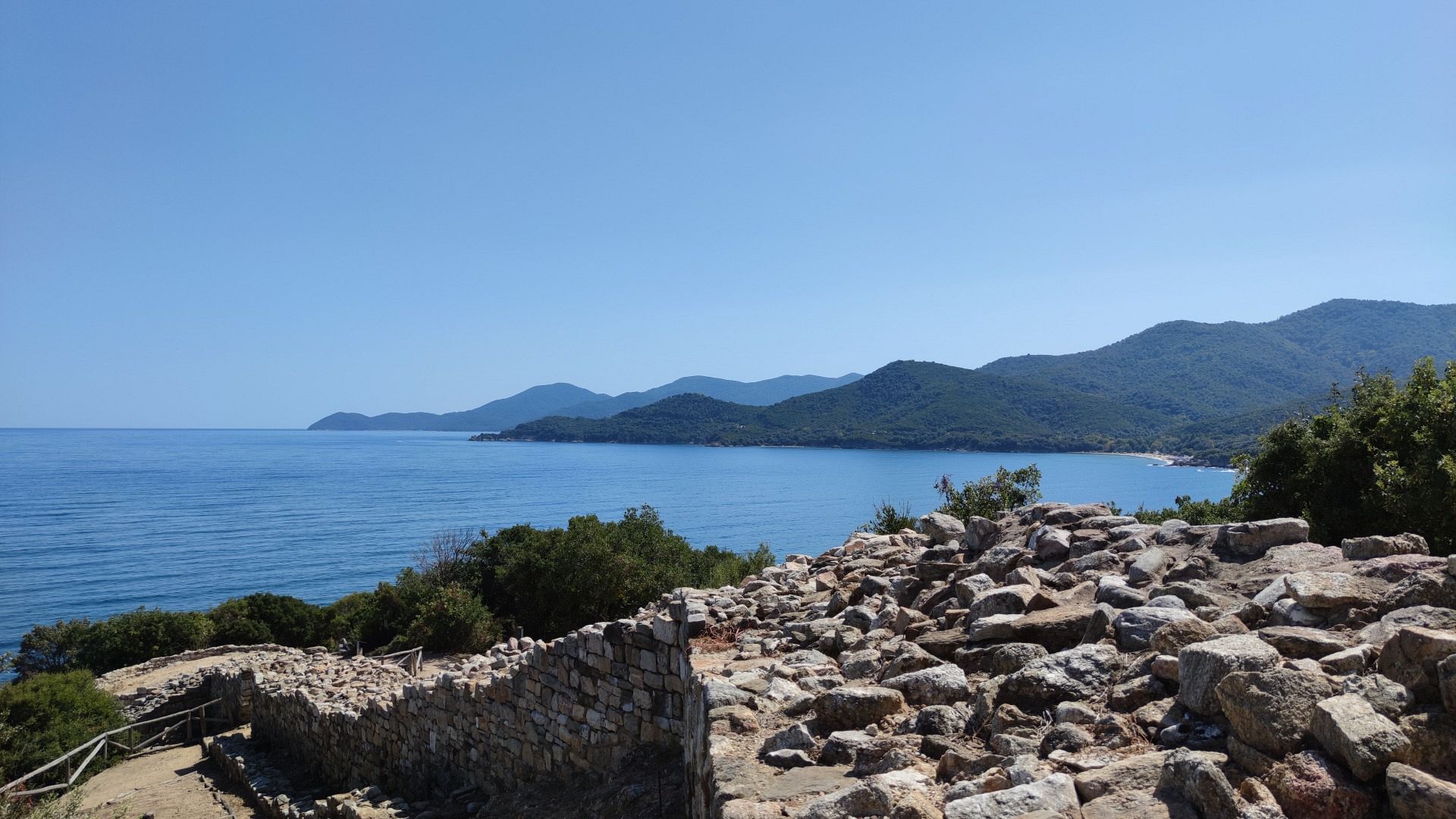 What to see in Halkidiki by car