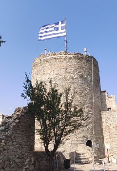 Замок в Кавале
