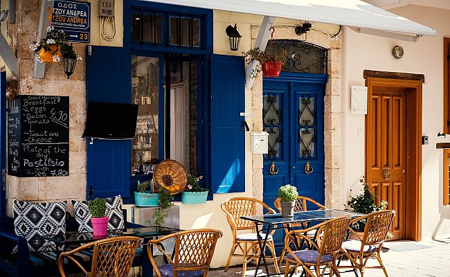 Top 10 best taverns and restaurants of Chania
