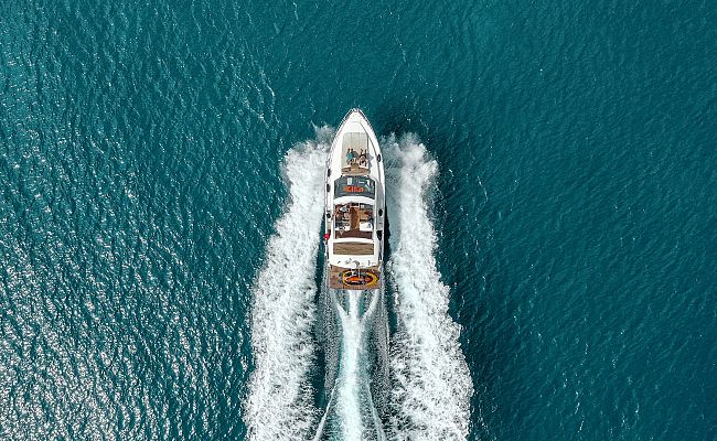 Yachting in Greece: what, where, how much?