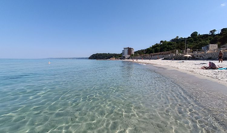 Пляж Калифеи, Халкидики